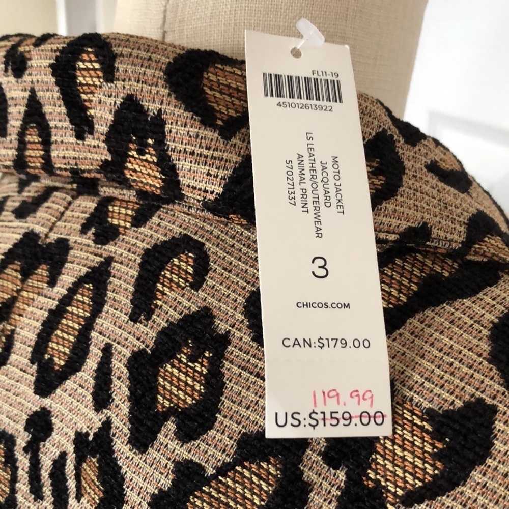 Chic Adventurous Rebel Ripping!NEW Chicos Jacquard Animal Print Moto Jacket-NWT - Picture 6 of 12